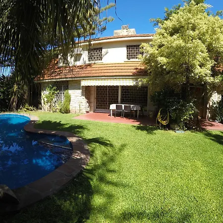 Deaf Twins Bed/Breakfast Acomodação com café da manhã Martínez Exterior foto