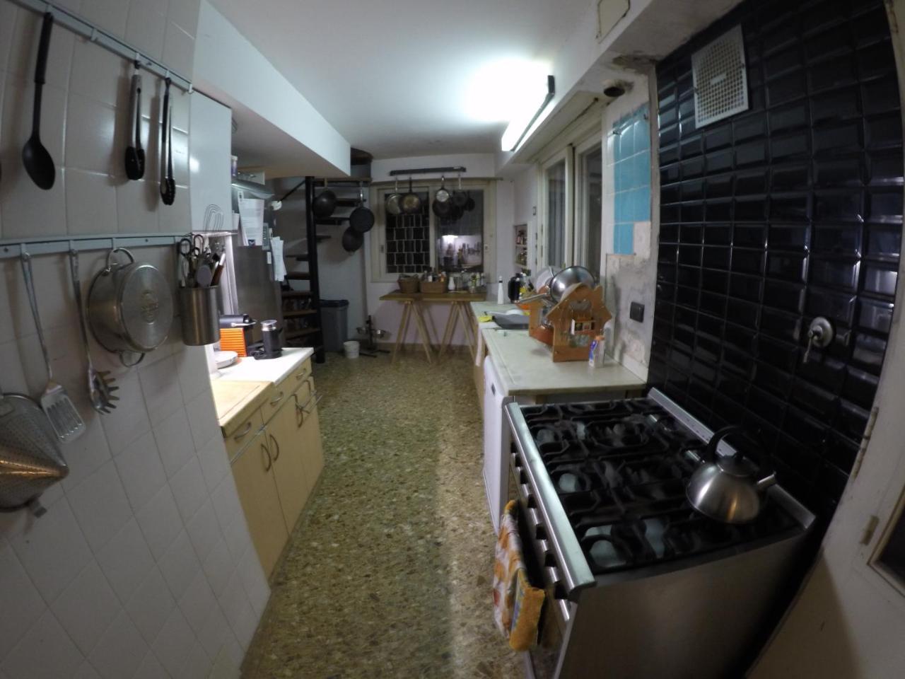 Deaf Twins Bed/breakfast Alojamento de Acomodação e Pequeno-almoço Martínez